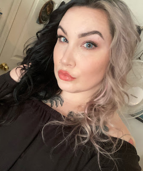 lyndsycarson1